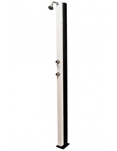 Ducha Solar CRM 30BL con frontal blanco. Detalle de los mandos triangulares y el colector de alta eficiencia de 30 Litros.